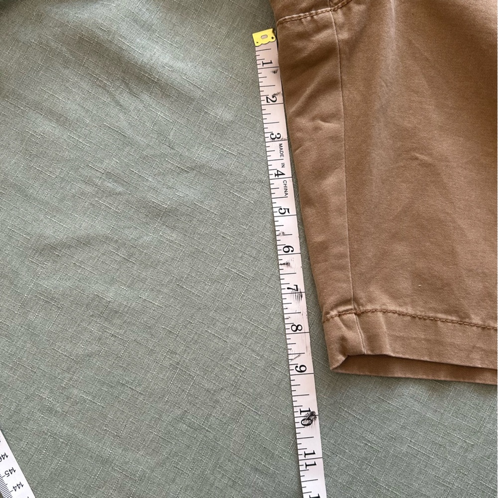 Old Navy Lived-In Straight Men’s Shorts - Picture 16 of 16